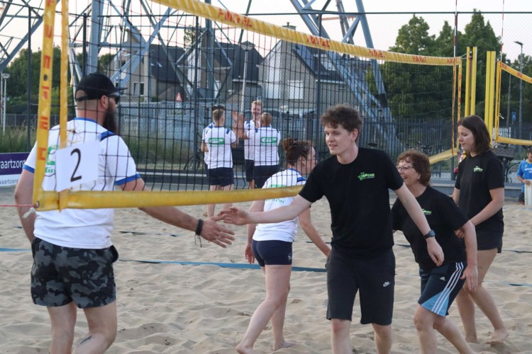 Inschrijving Zomeravondvolleybaltoernooien Sliedrecht Sport geopend