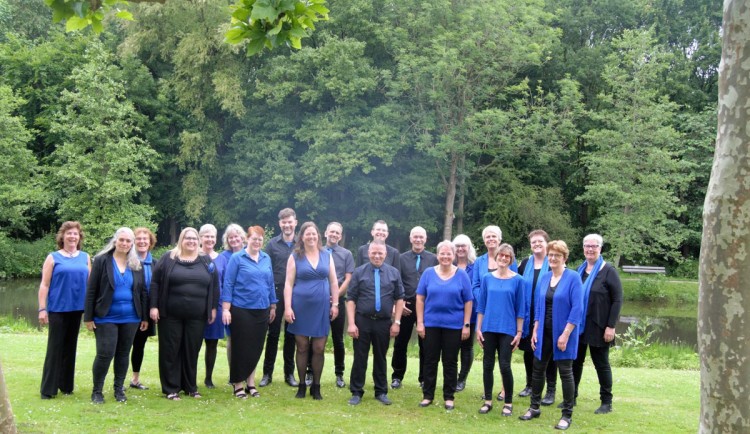 Zondagavond zangdienst met interkerkelijk gospelkoor Inspiration
