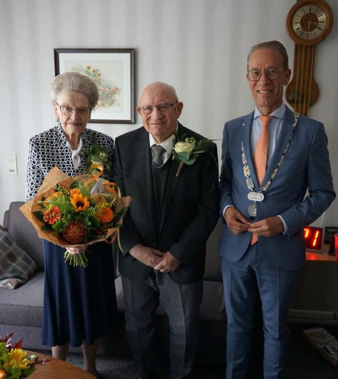 Echtpaar Den Bok 65 jaar getrouwd