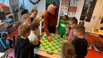 Schaaktalenten kweken op de Anne de Vriesschool