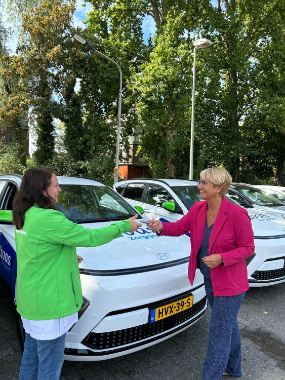 Rivas kiest voor elektrisch: duurzame zorg onderweg in de wijk