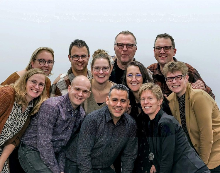 Zondagavond zangdienst met Vocalgroep Testify