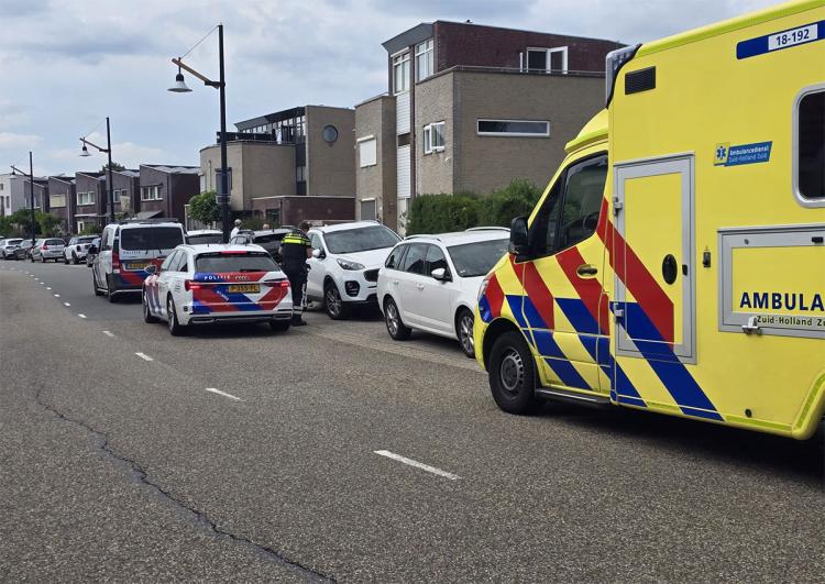 Peuter gewond bij incident in woning aan Rivierdijk