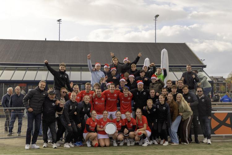 Merwede pakt in rechtstreeks duel met concurrent DVS'69 titel in eerste klasse