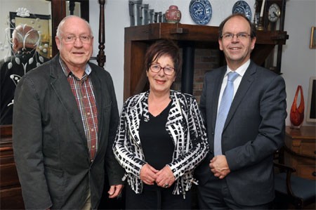 Tegenpolen vieren hun gouden huwelijk