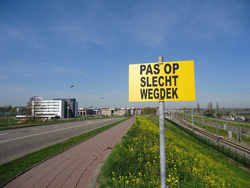 Update: volgende week spoedreparaties aanfietspad dat steeds slechter en onveiliger wordt