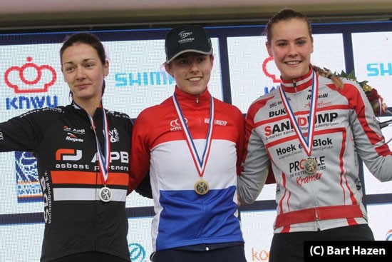 Een bronzen medaille voor Laura bij NK Veldrijden