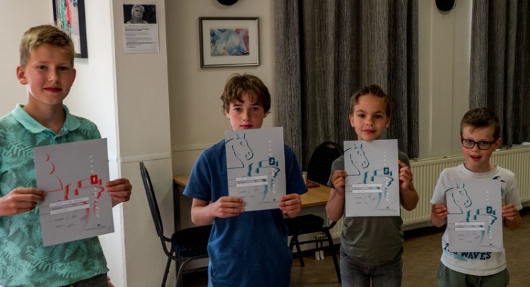 Diploma’s voor schaakjeugd