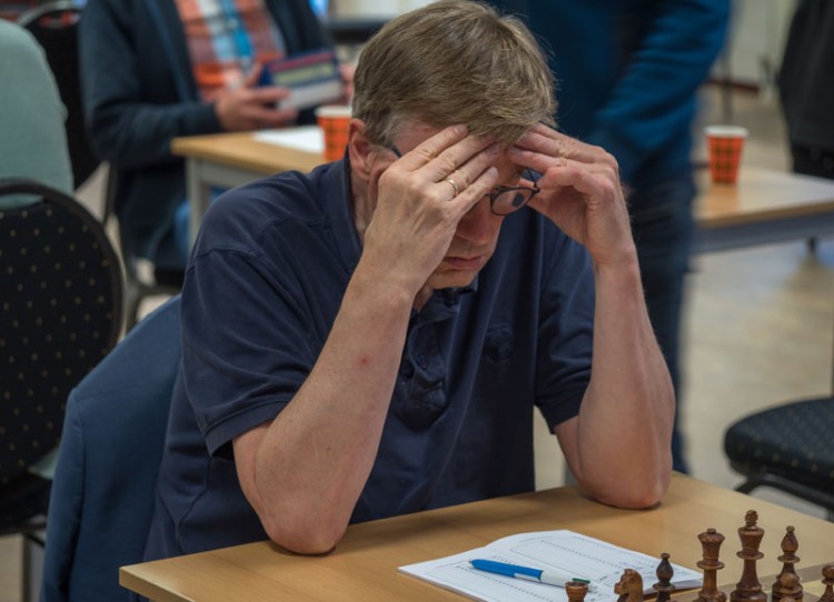 Tim Schakel knokt zich in top 3
