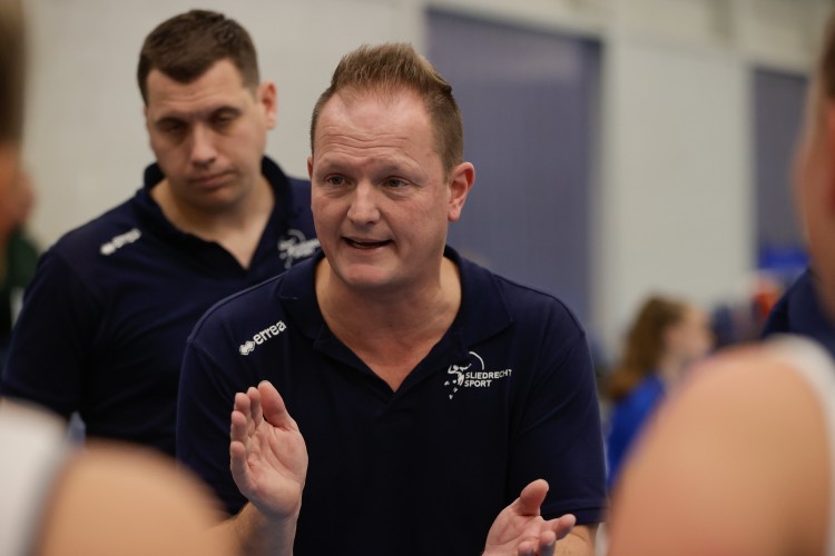 Elroy Bezemer nieuwe hoofdcoach Dames 1 Sliedrecht Sport