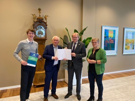 CDA Zuid-Holland presenteert het tienpuntenprogramma in braille